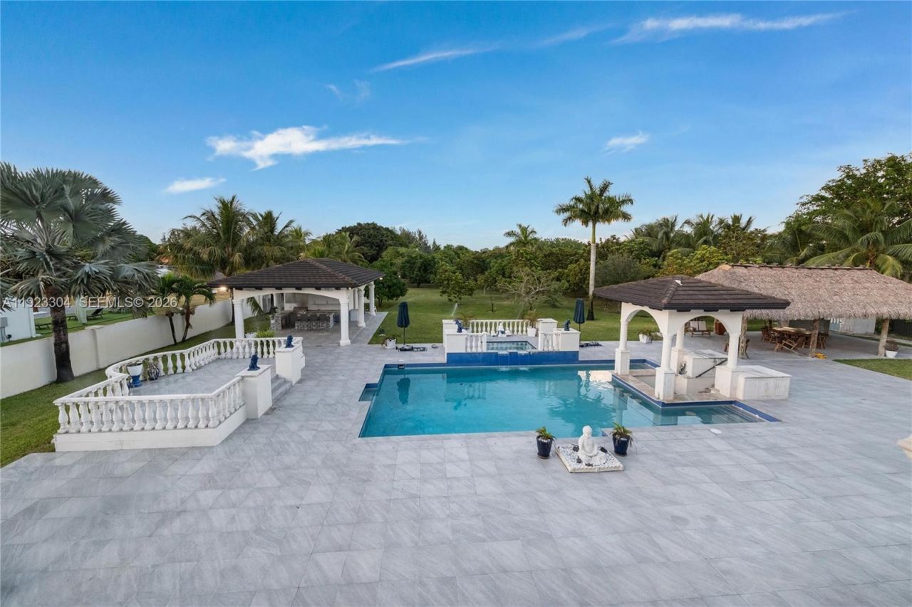 12401 SW 45th St, Miami, FL 33175 Photo