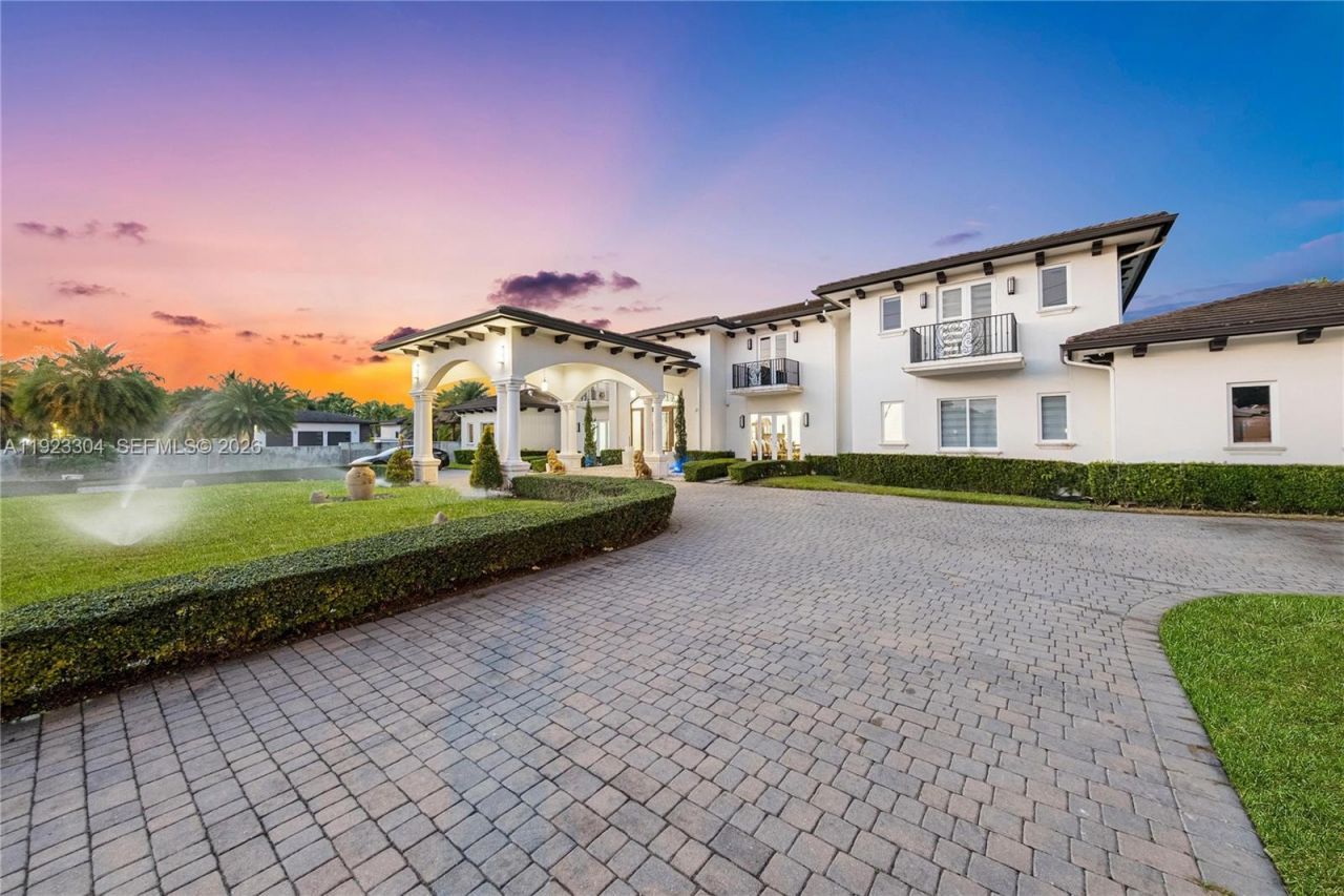 12401 SW 45th St, Miami, FL 33175 Photo