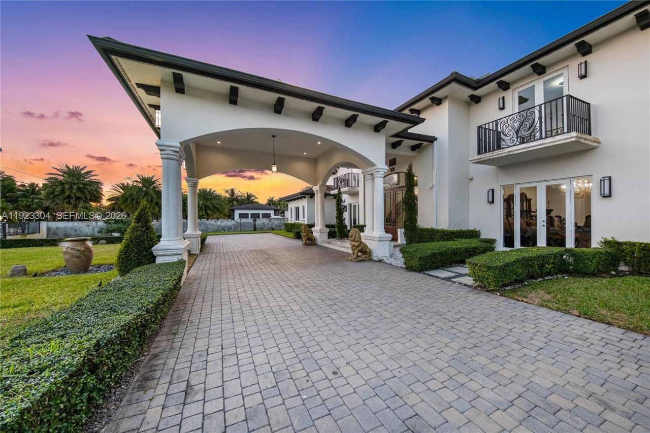 12401 SW 45th St, Miami, FL 33175 Photo