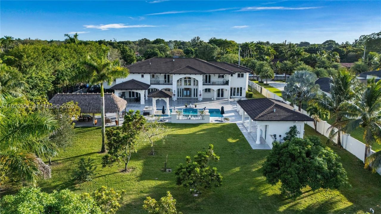 12401 SW 45th St, Miami, FL 33175 Photo