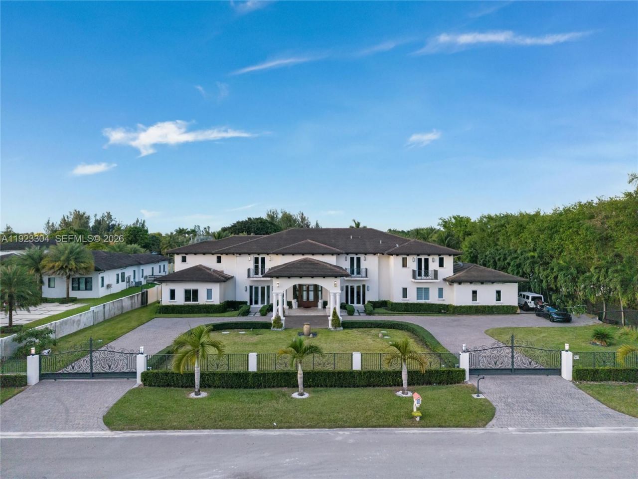 12401 SW 45th St, Miami, FL 33175 Photo