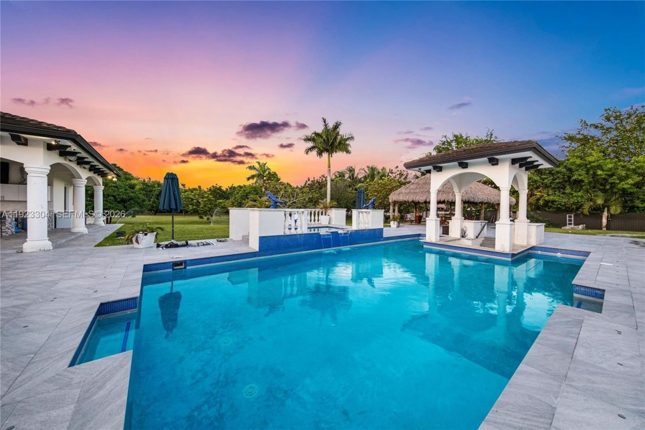 12401 SW 45th St, Miami, FL 33175 Photo