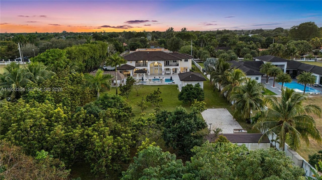 12401 SW 45th St, Miami, FL 33175 Photo