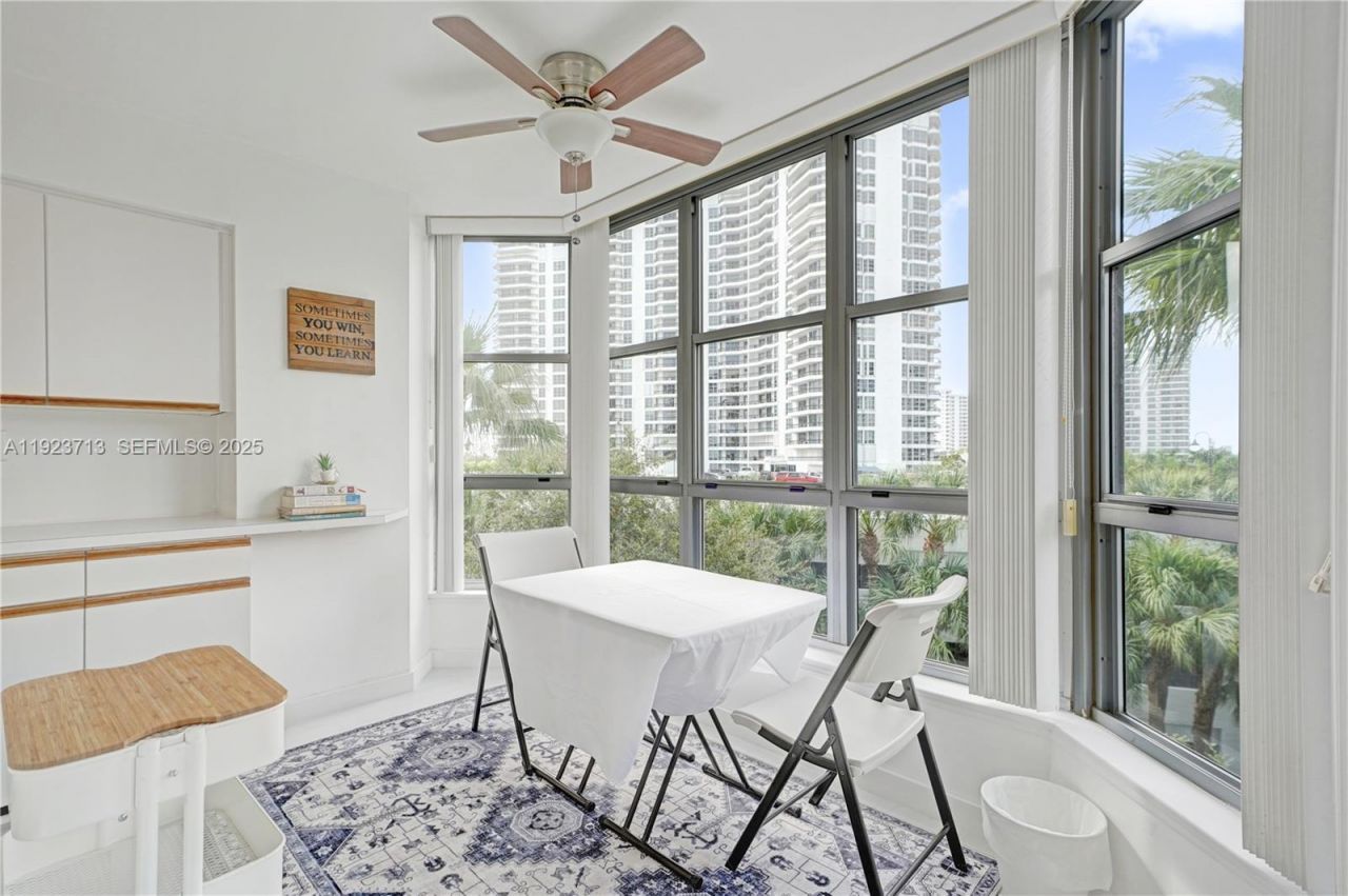 3600 Mystic Point Drive, Unit 507, Aventura, FL 33180 Photo