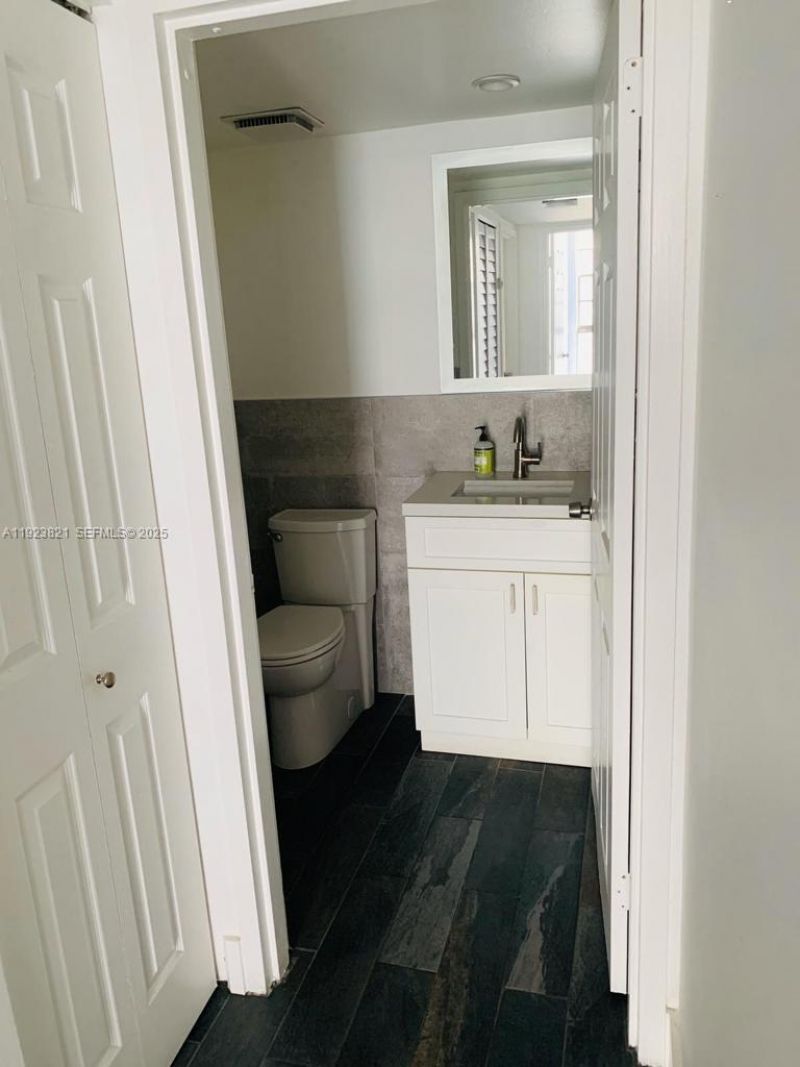 1035 West Ave, Unit PH01, Miami Beach, FL 33139 Photo