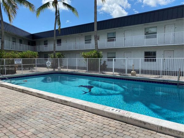 1470 N Dixie Hwy, Unit 42, Fort Lauderdale, FL 33304