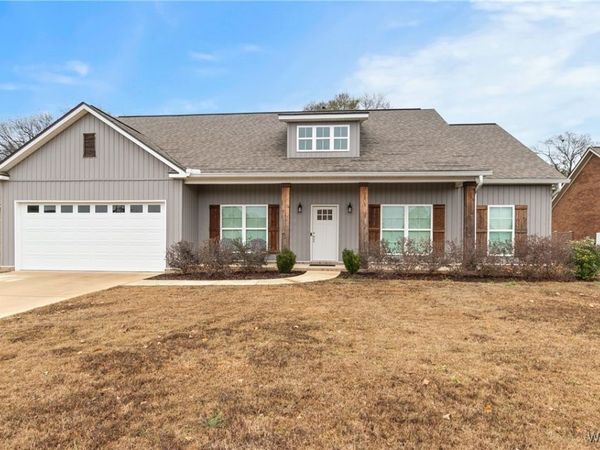 3010 Jamie Lane, Moundville, AL 35474