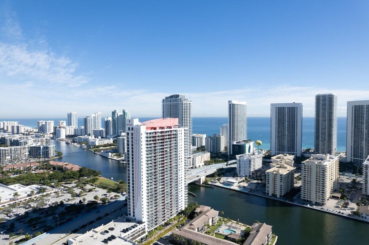 2602 E Hallandale Beach Boulevard, Unit R1805, Hallandale Beach, FL 33009 Photo