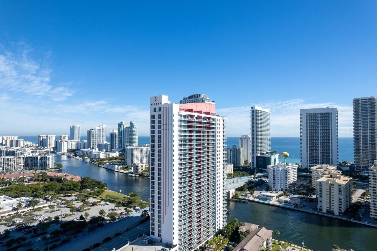 2602 E Hallandale Beach Boulevard, Unit R1805, Hallandale Beach, FL 33009 Photo