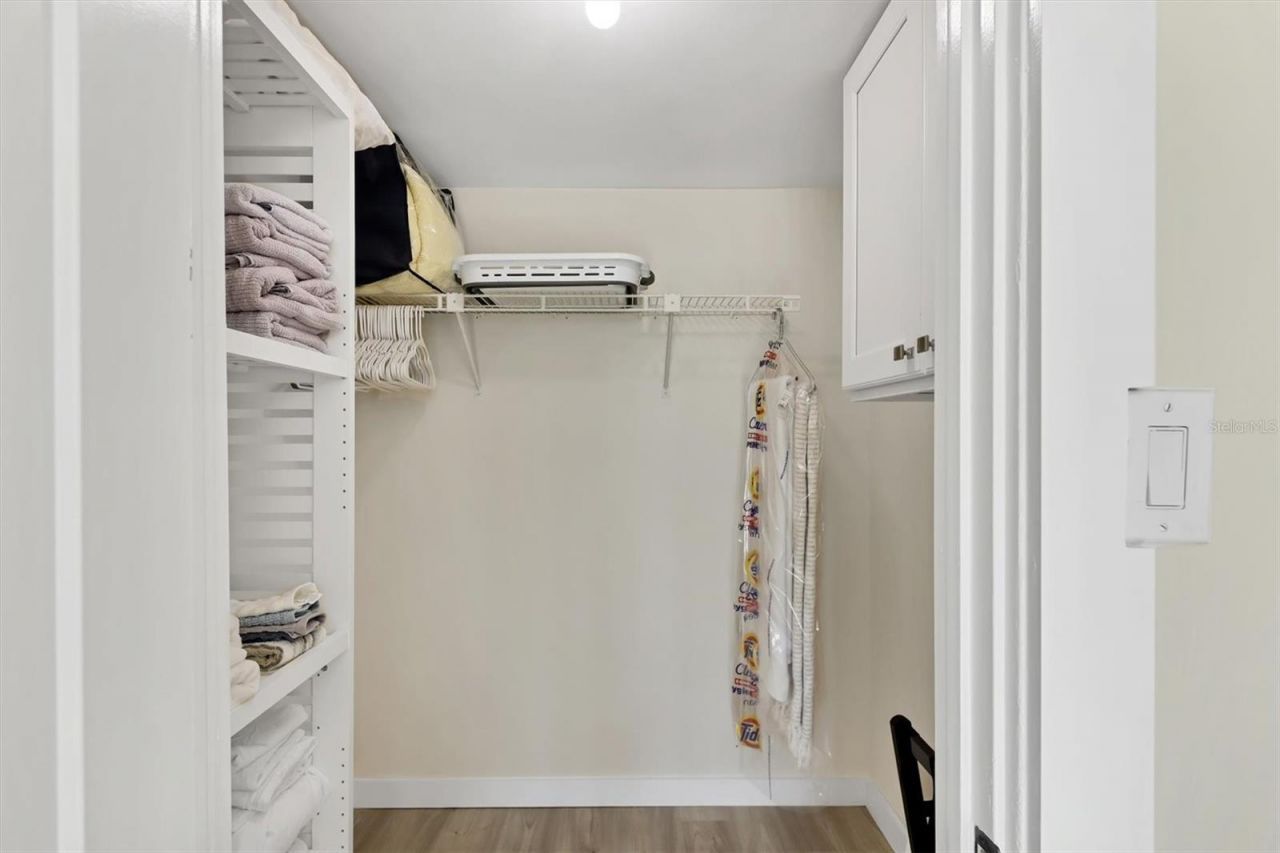 500 S Washington Drive, Unit 5A, Sarasota, FL 34236 Photo