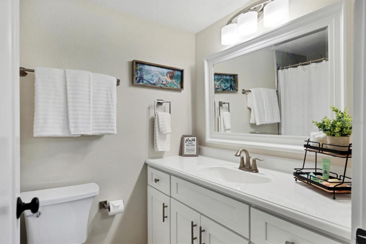 500 S Washington Drive, Unit 5A, Sarasota, FL 34236 Photo