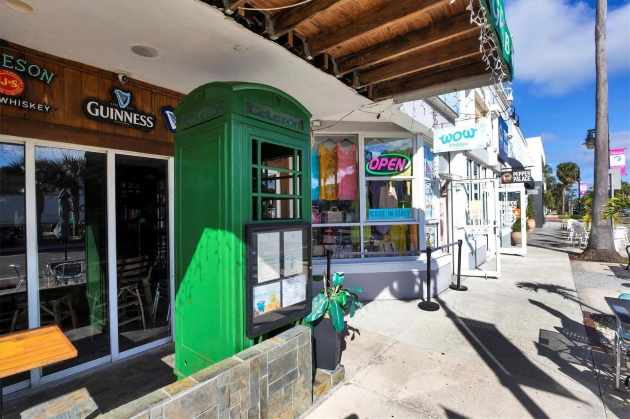 500 S Washington Drive, Unit 5A, Sarasota, FL 34236 Photo