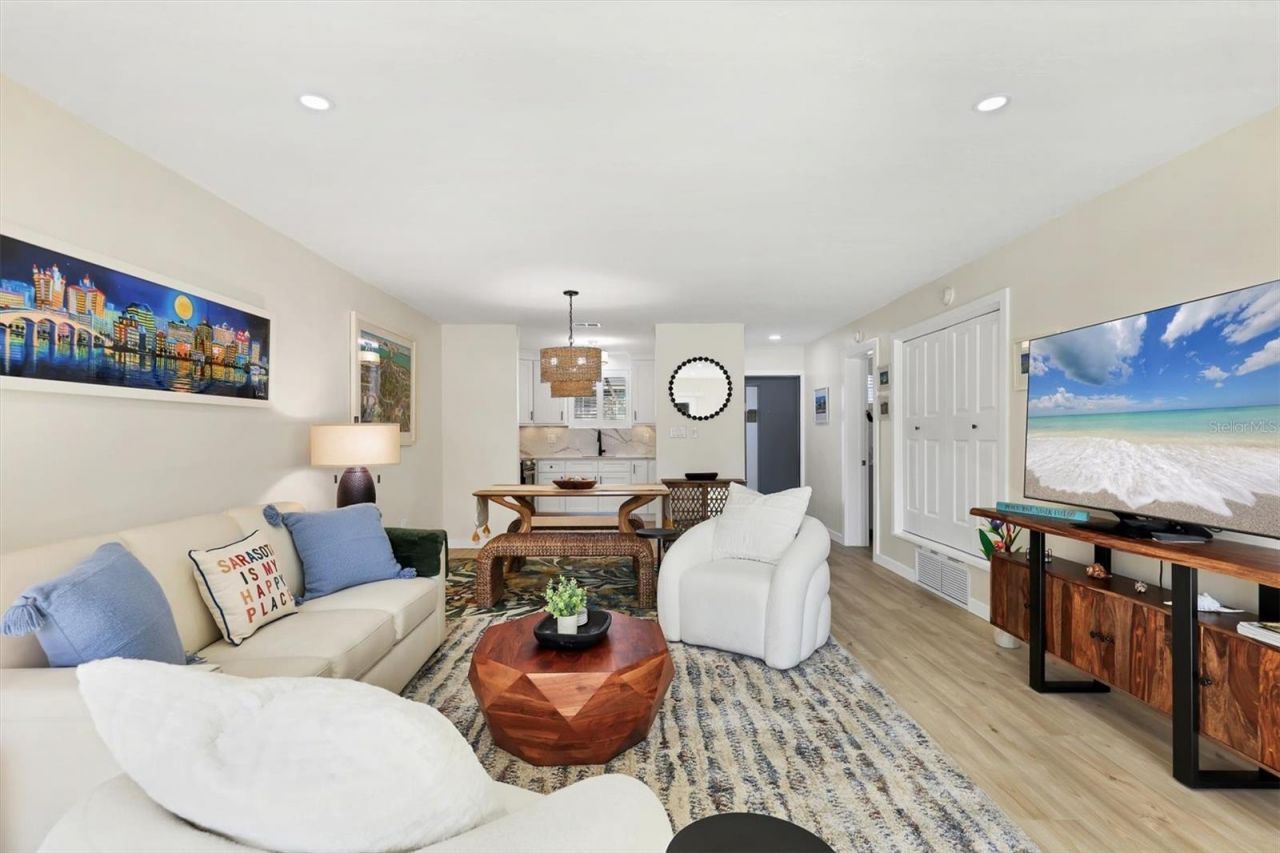 500 S Washington Drive, Unit 5A, Sarasota, FL 34236 Photo