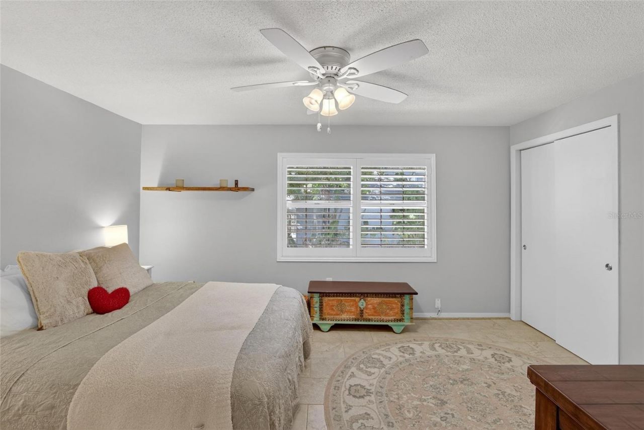 650 Pinellas Point Drive S, Unit 236, Saint Petersburg, FL 33705 Photo