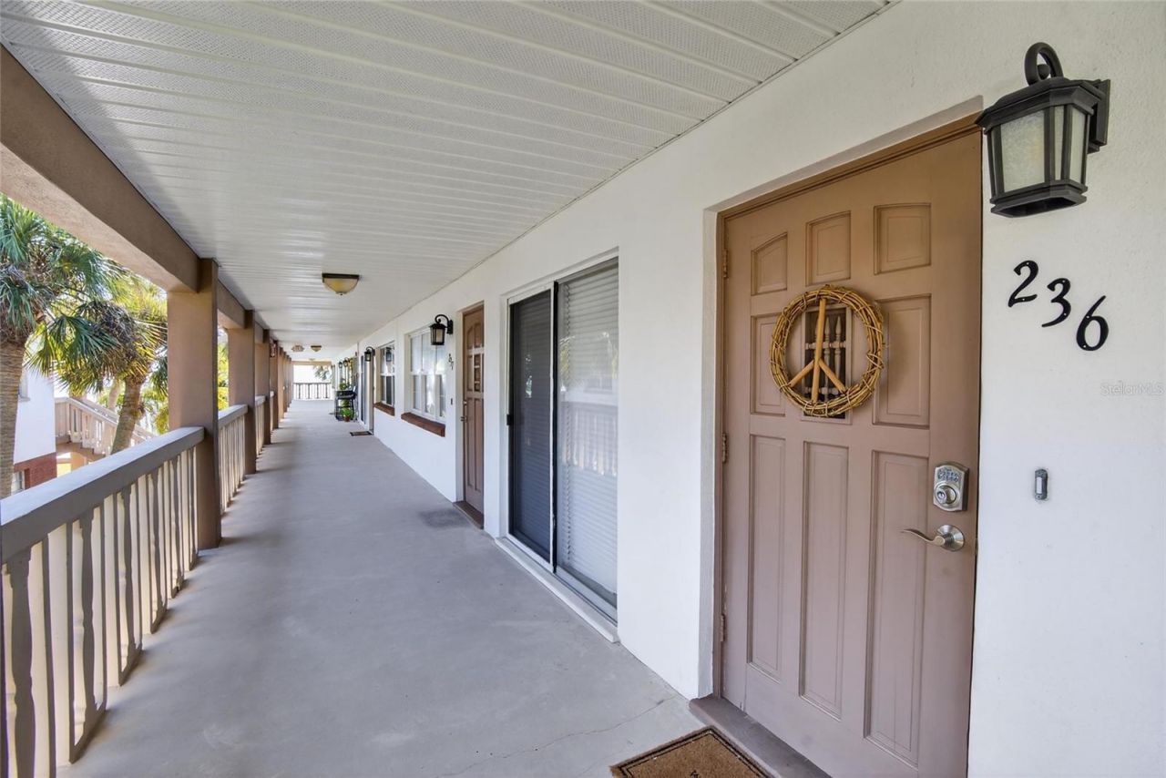 650 Pinellas Point Drive S, Unit 236, Saint Petersburg, FL 33705 Photo