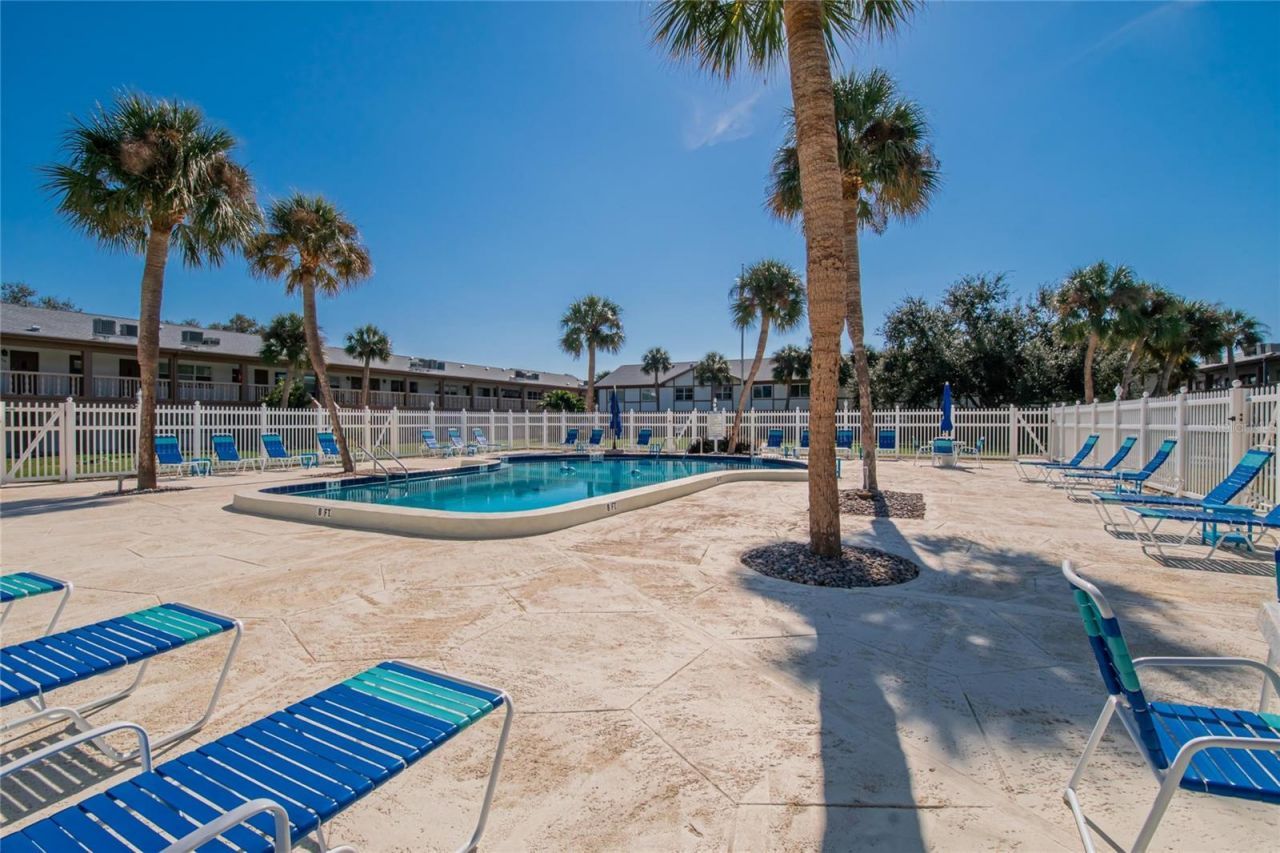 650 Pinellas Point Drive S, Unit 236, Saint Petersburg, FL 33705 Photo