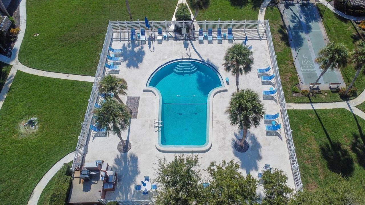 650 Pinellas Point Drive S, Unit 236, Saint Petersburg, FL 33705 Photo