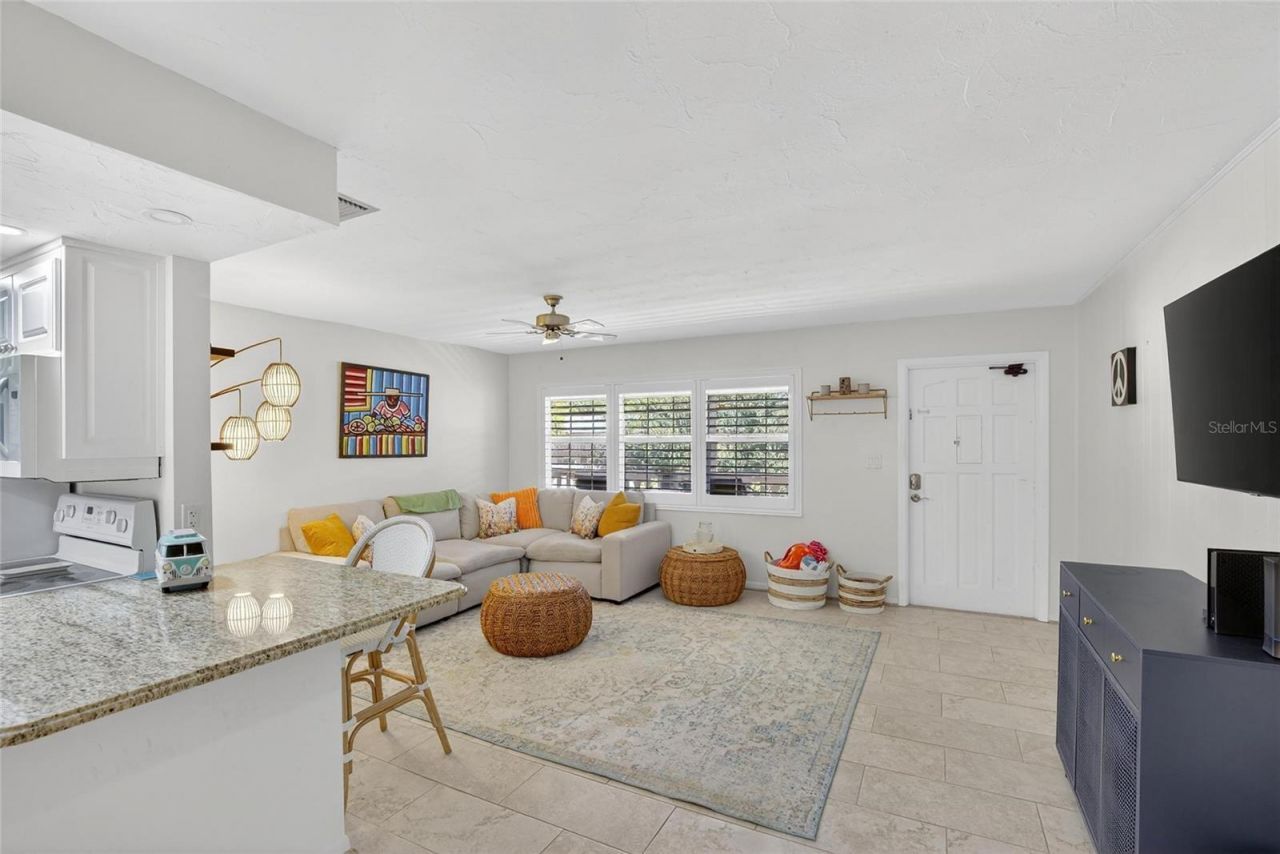 650 Pinellas Point Drive S, Unit 236, Saint Petersburg, FL 33705 Photo