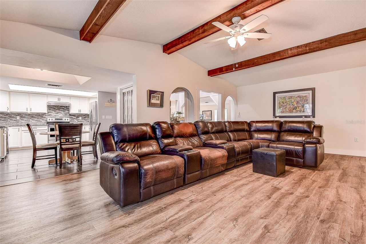 5253 Sandra Drive, Spring Hill, FL 34607 Photo