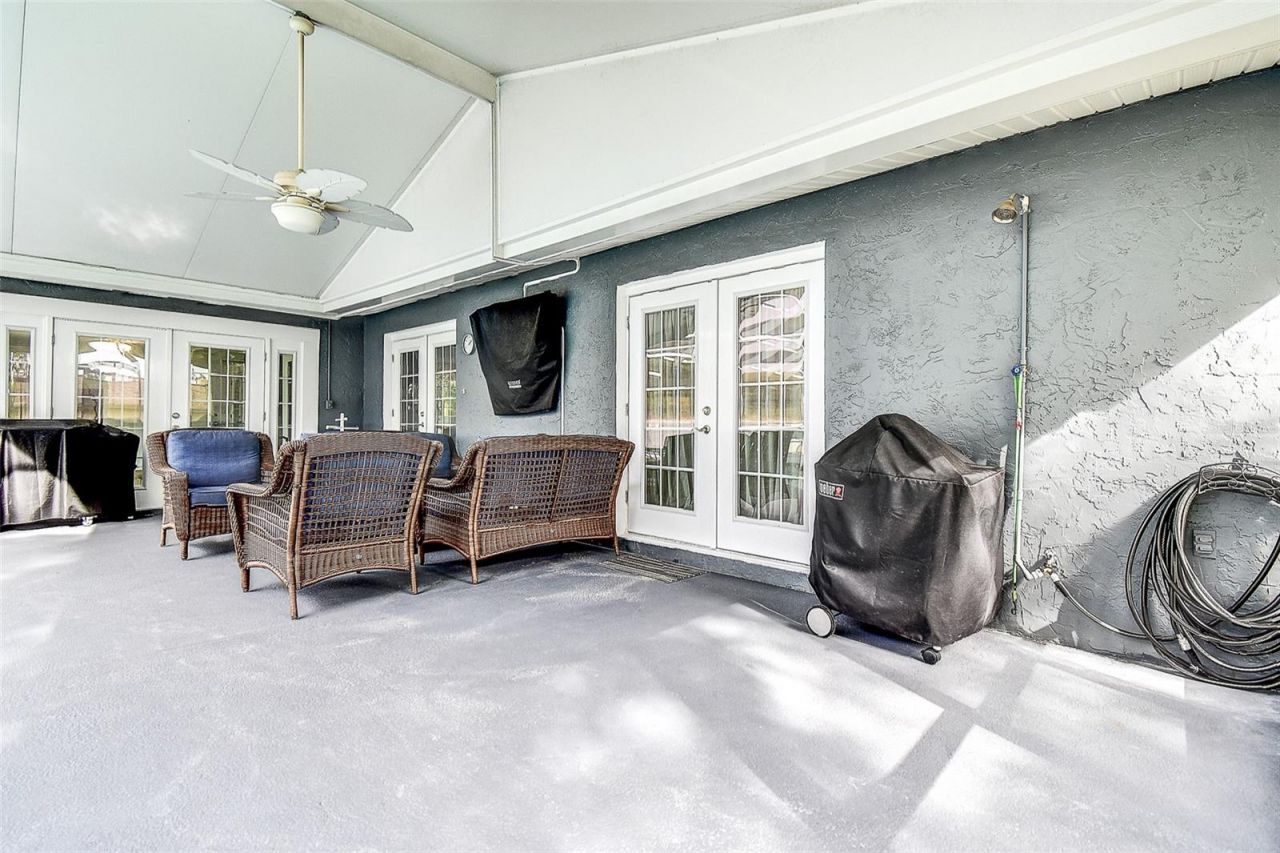 5253 Sandra Drive, Spring Hill, FL 34607 Photo