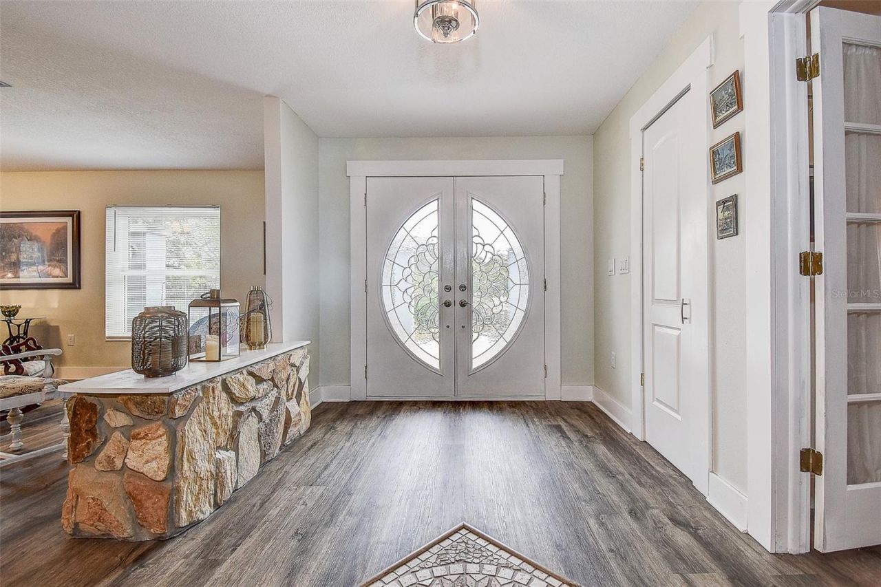 5253 Sandra Drive, Spring Hill, FL 34607 Photo