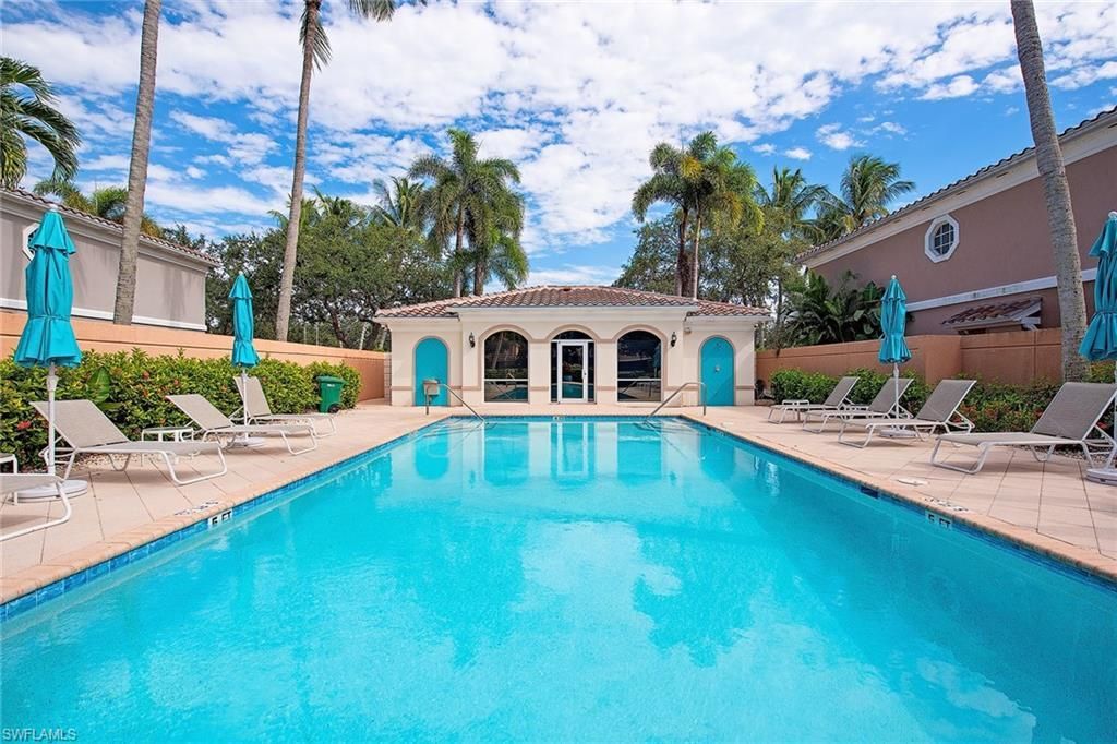 5697 Cove Cir, Unit 42, Naples, FL 34119 Photo