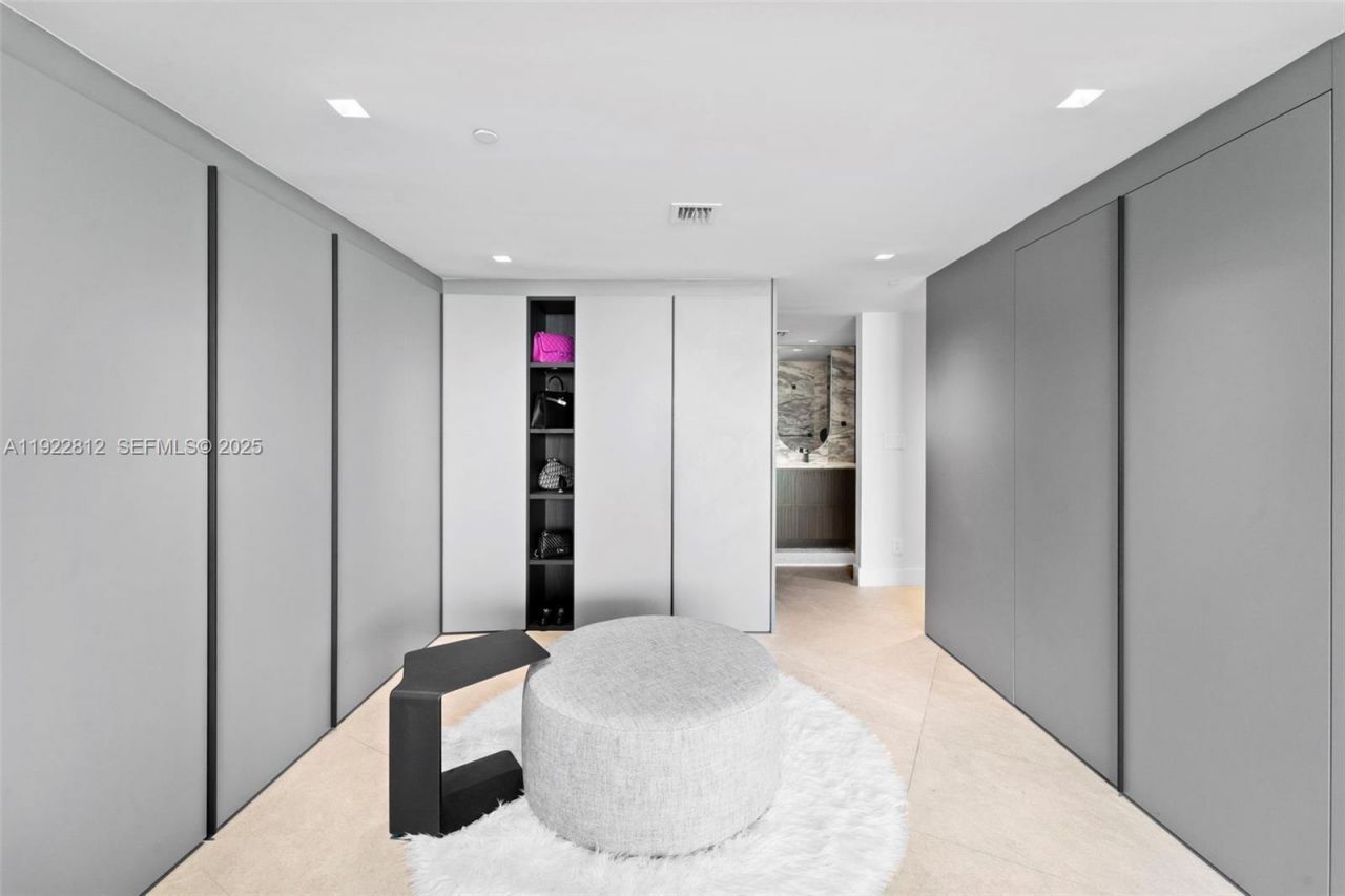 2127 Brickell Ave, Unit 3005, Miami, FL 33129 Photo