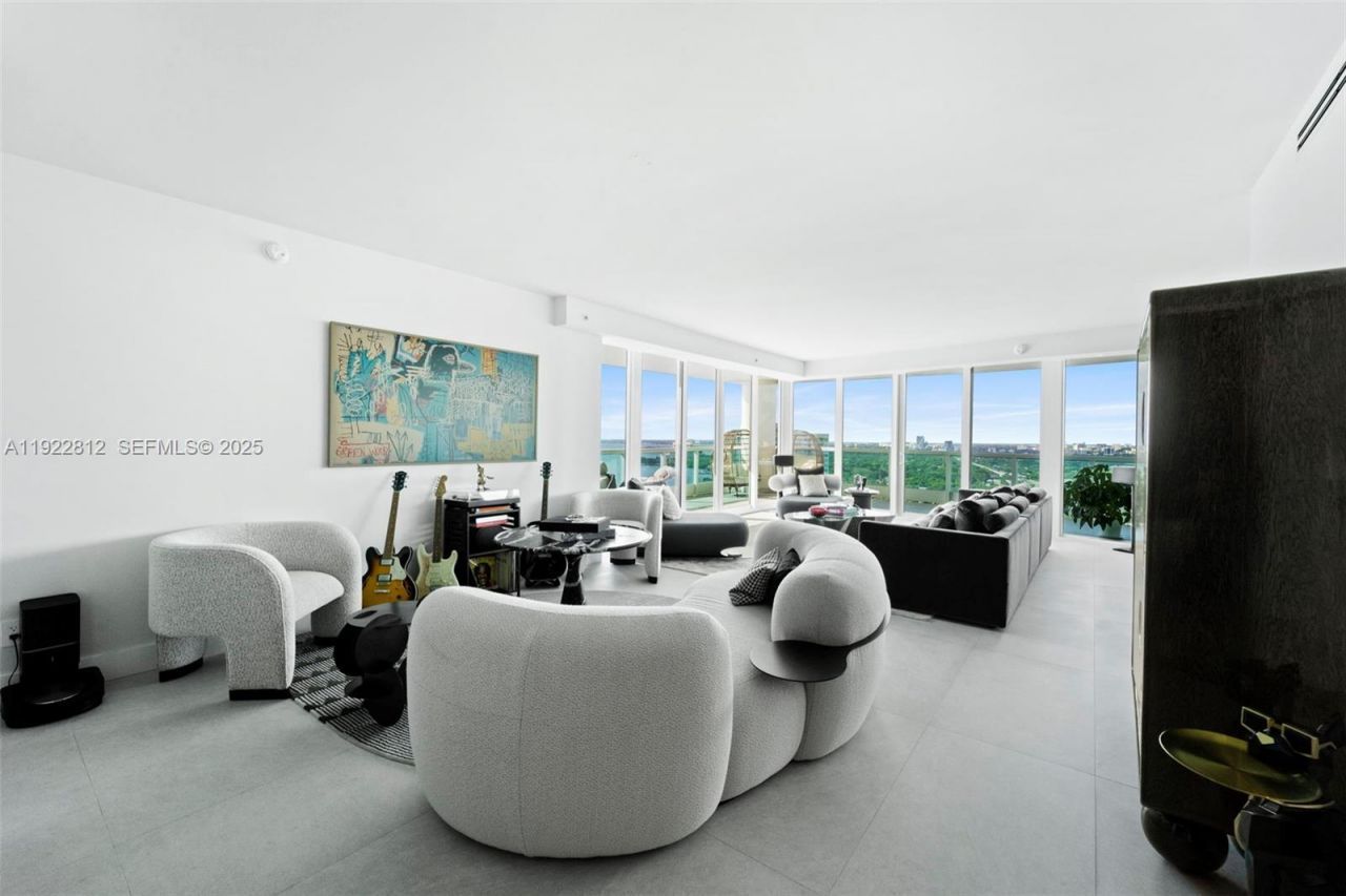 2127 Brickell Ave, Unit 3005, Miami, FL 33129 Photo