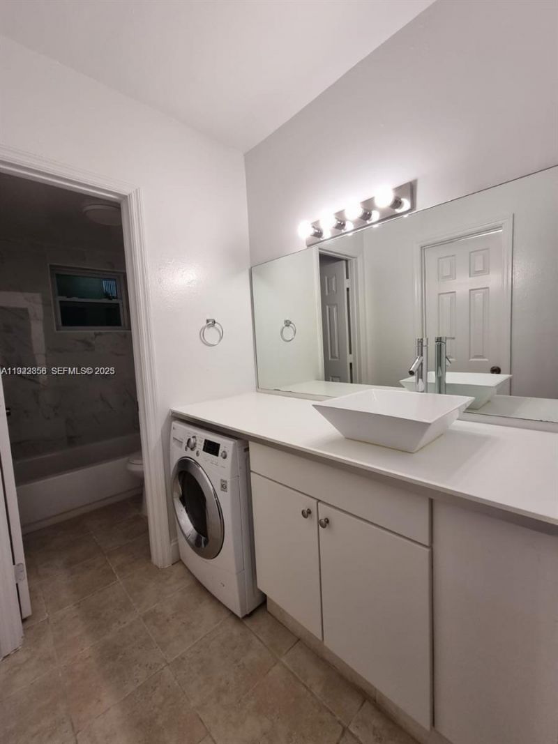 665 NE 83rd Ter, Unit 112, Miami, FL 33138 Photo