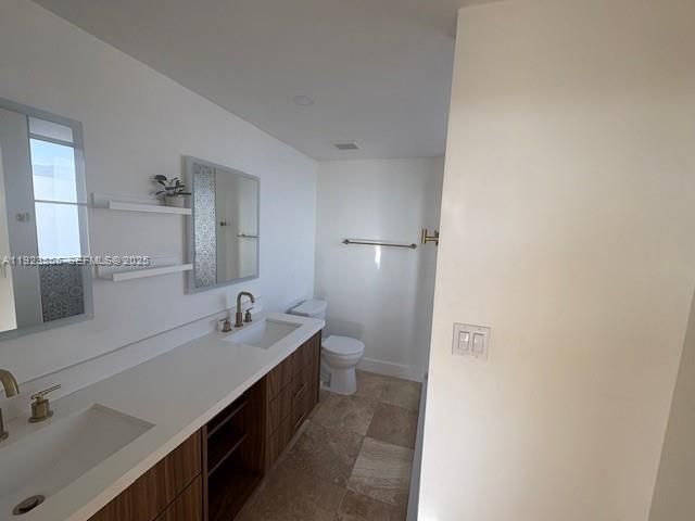 2650 SW 37th Ave, Unit 807, Miami, FL 33133 Photo