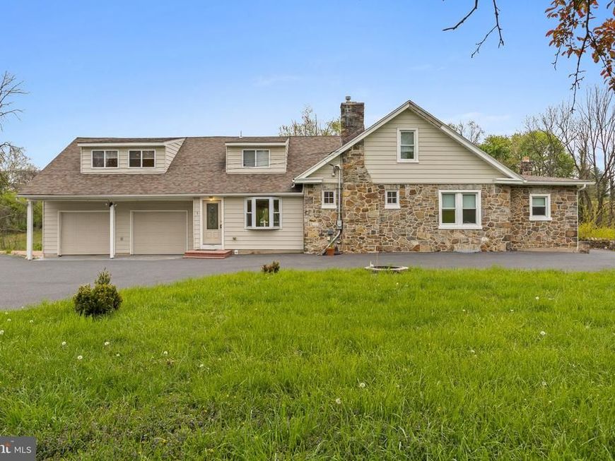 1790 Friedensville Road, Bethlehem, PA 18015 Main Photo