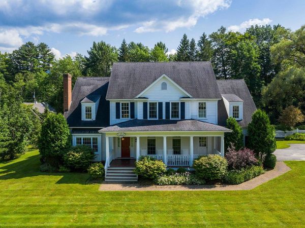 163 Taconic Road, Manchester, VT 05254