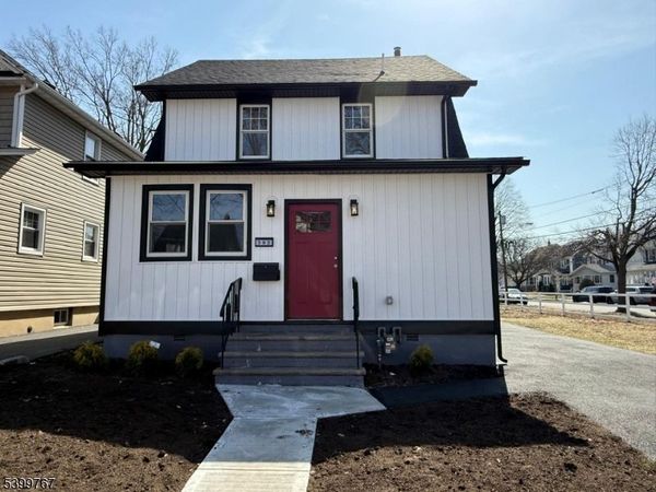 302 E Lincoln Ave, Roselle Park, NJ 07204