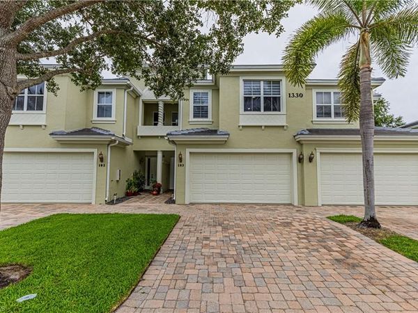 1330 Mariposa CIR, Unit 103, NAPLES, FL 34105