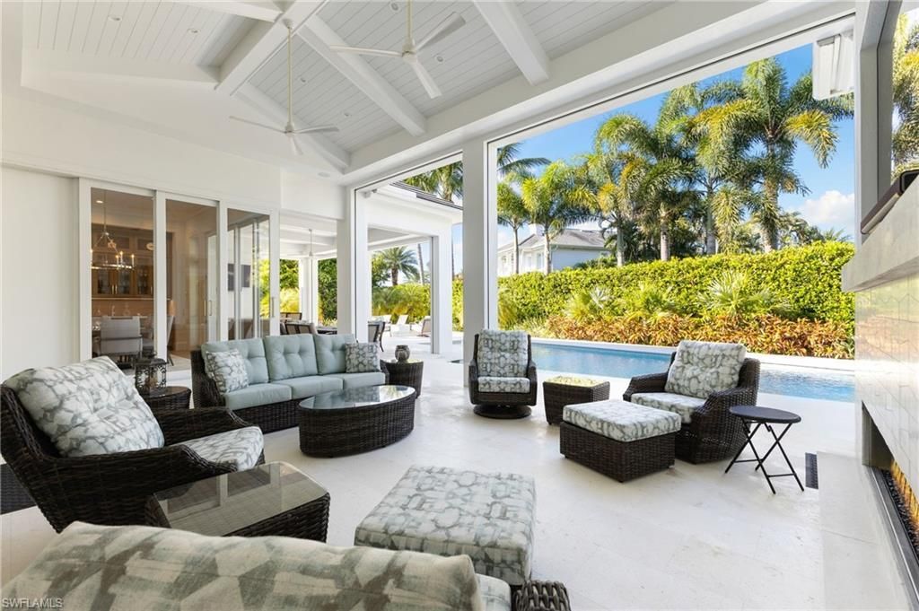 383 Cuddy Ct, Naples, FL 34103 Photo