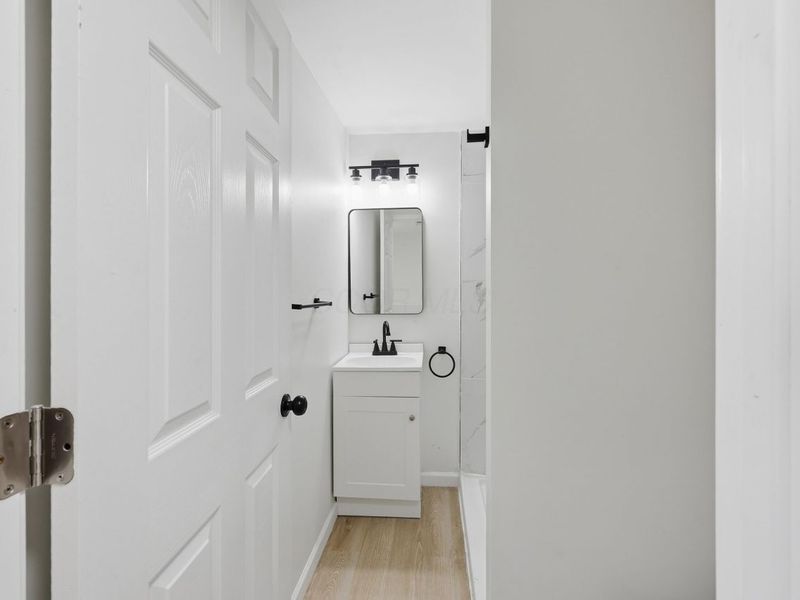 126 S Oakley Avenue, Columbus, OH 43204 Photo 12