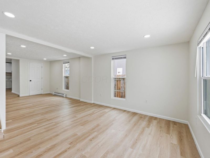 126 S Oakley Avenue, Columbus, OH 43204 Photo 3