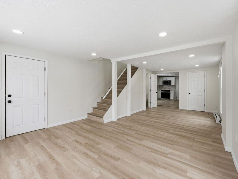 126 S Oakley Avenue, Columbus, OH 43204 Photo 4