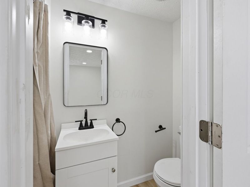 126 S Oakley Avenue, Columbus, OH 43204 Photo 8