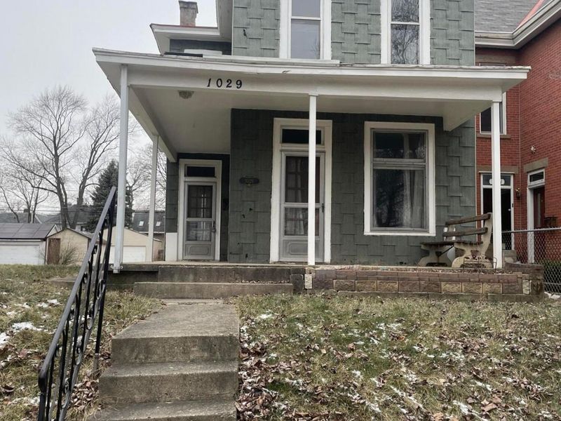 1029 Hunter Avenue, Columbus, OH 43201 Photo 2
