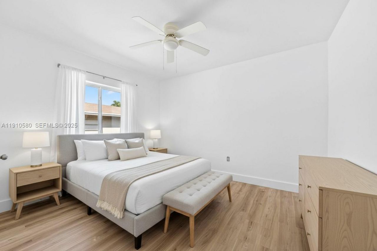 300 NW 7th Ave, Unit 1, Miami, FL 33128 Photo