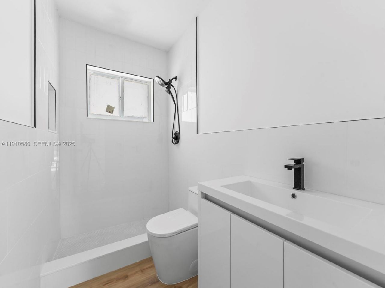 300 NW 7th Ave, Unit 1, Miami, FL 33128 Photo