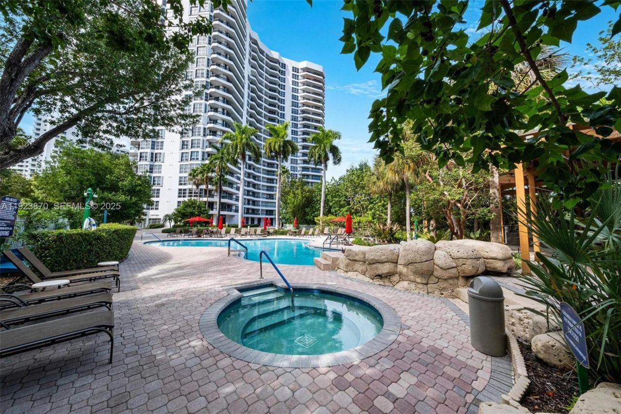 3400 NE 192nd St, Unit 1808, Aventura, FL 33180 Photo