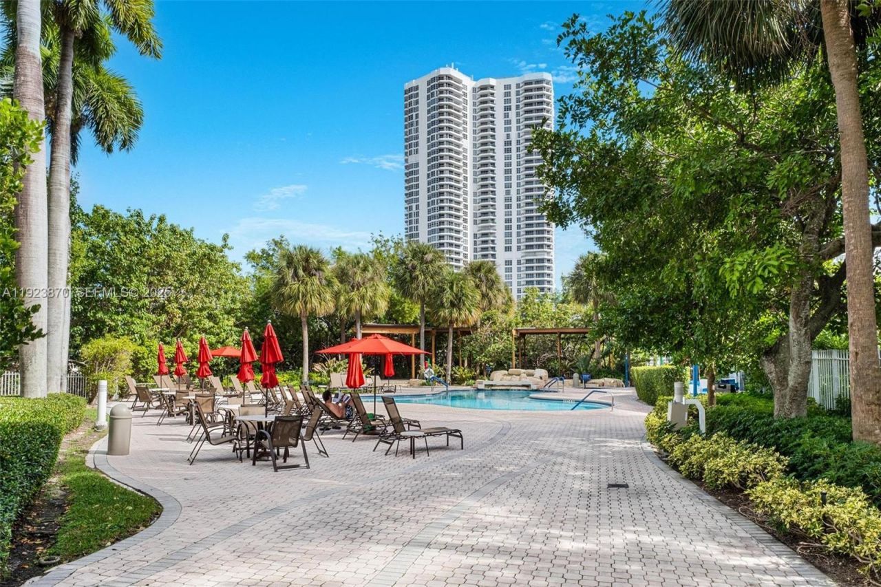 3400 NE 192nd St, Unit 1808, Aventura, FL 33180 Photo