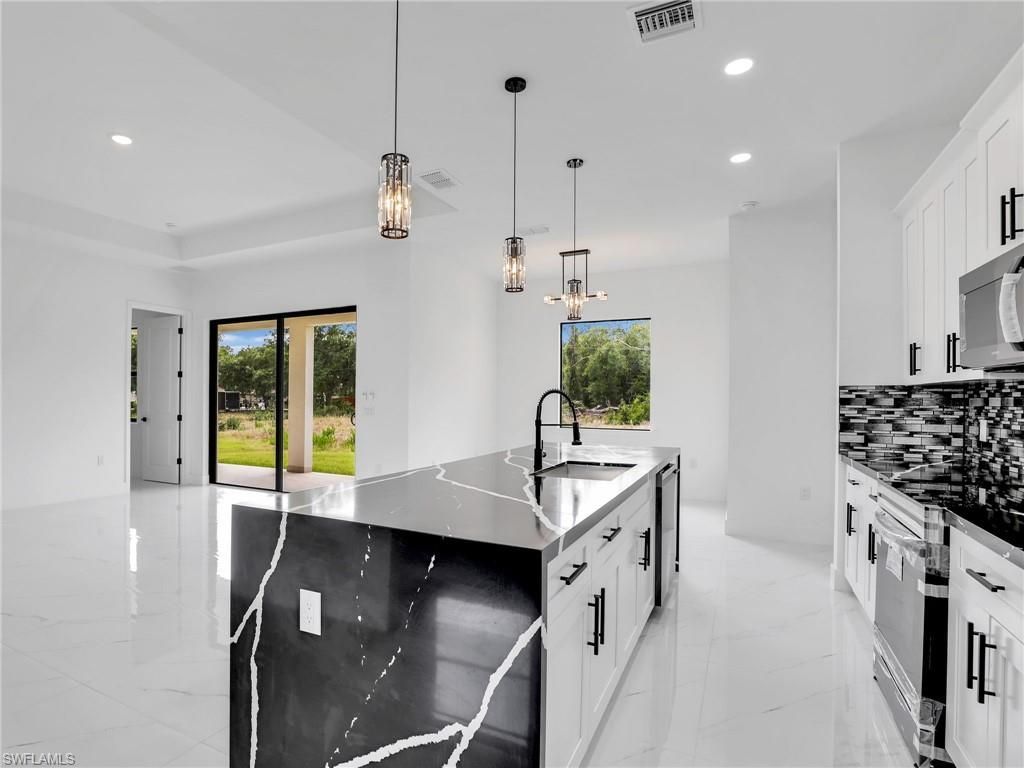 2221 Robert Ave, Alva, FL 33920 Photo