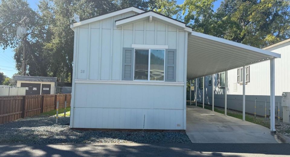 14740 Bass Drive #28, Redding, CA 96003 Photo