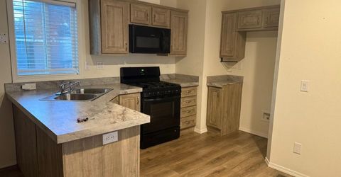 14740 Bass Drive #28, Redding, CA 96003 Photo