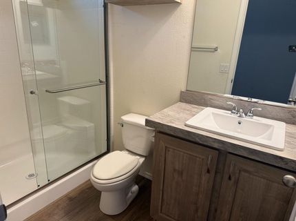 14740 Bass Drive #28, Redding, CA 96003 Photo