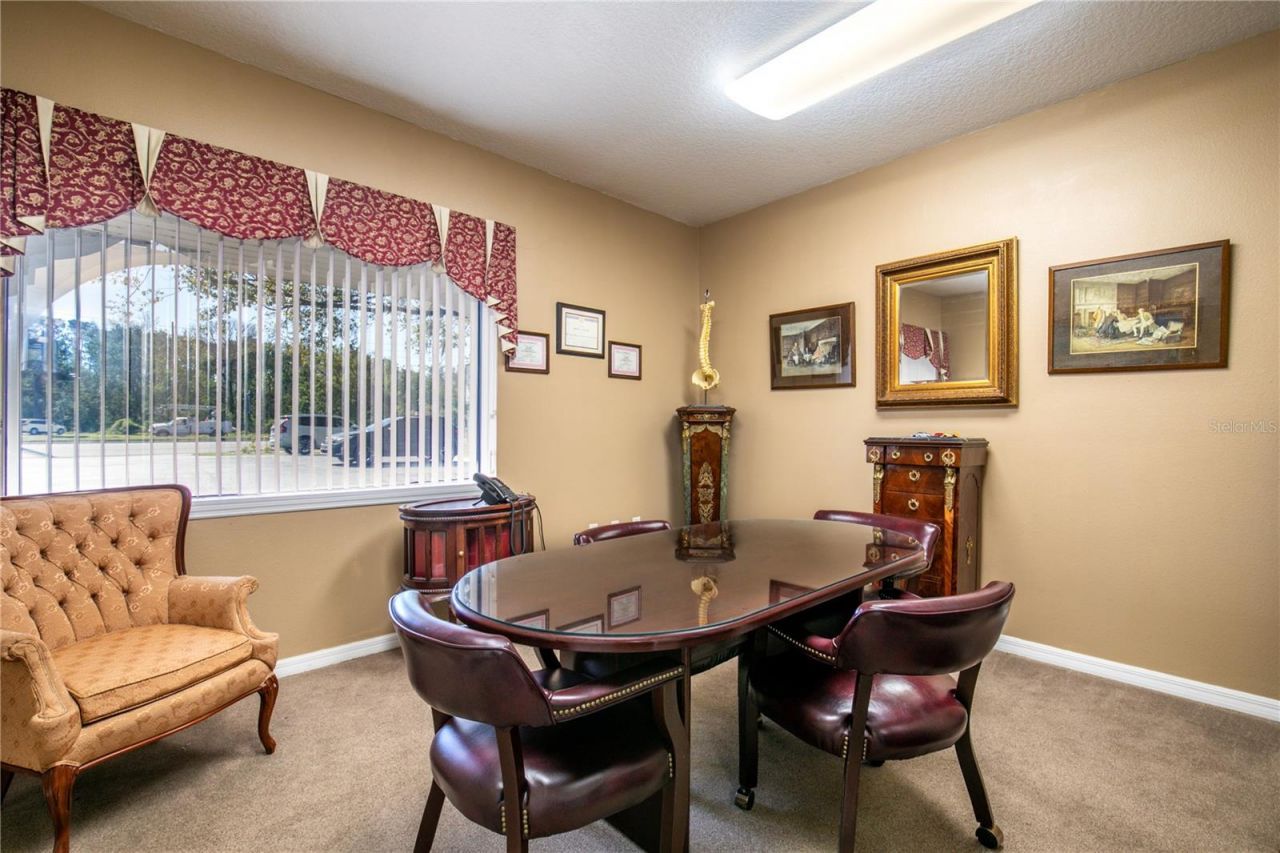 205 E Burleigh Boulevard, Tavares, FL 32778 Photo