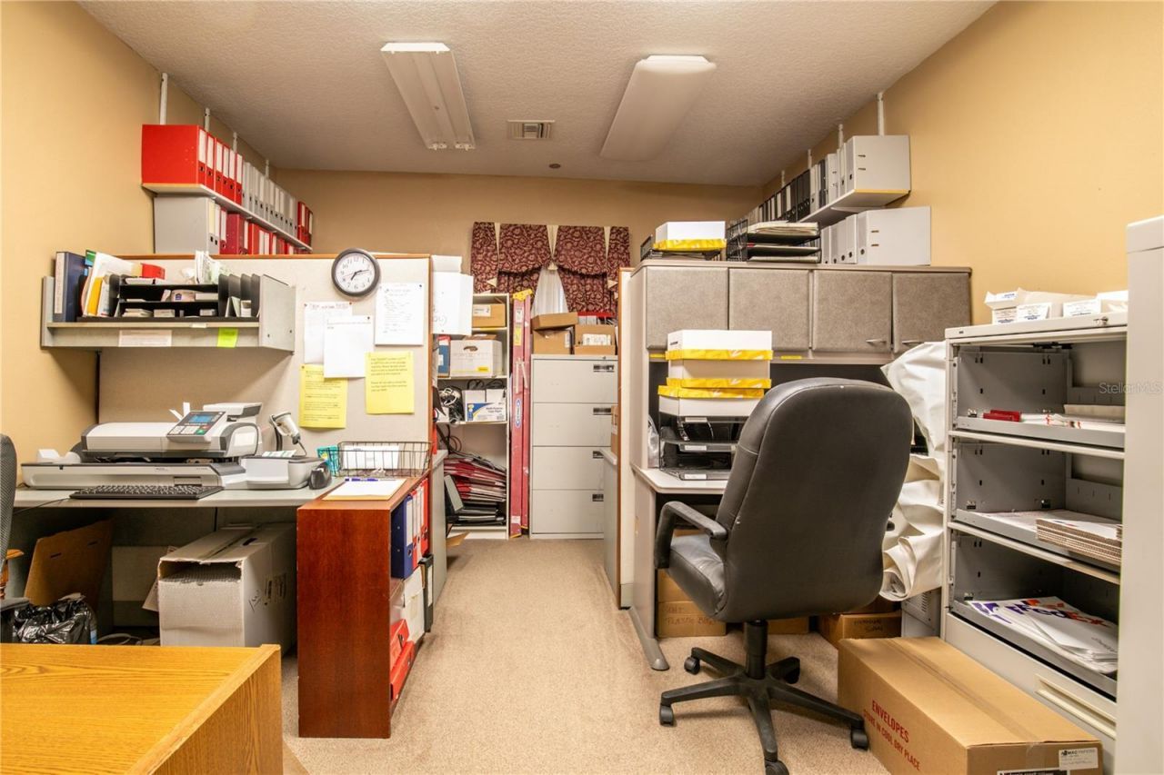 205 E Burleigh Boulevard, Tavares, FL 32778 Photo